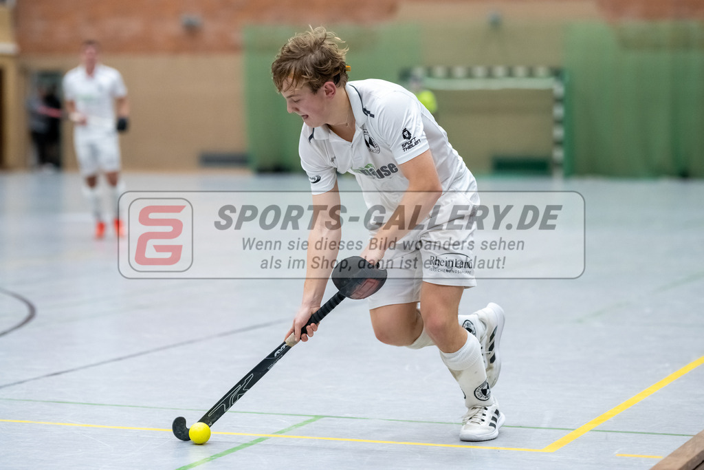 SFE_20230115_0192 | 1. Bundesliga Hockey Herren Schwarz-Weiss Neuss - Crefelder HTC am 15.01.2023 in  (Sporthalle Jahnerstrasse), Photo: Stephan Fehrmann 2022 (Sports-Gallery),Finn LangHeinrich ( Schwarz-Weiss Neuss #15 )