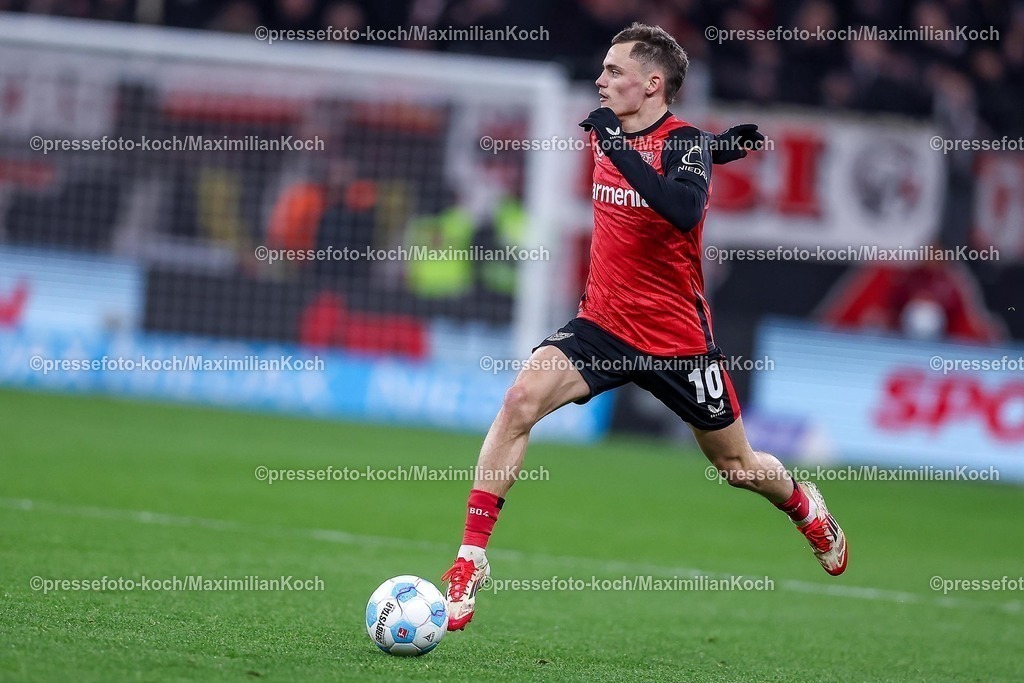 Lev02022502191 | 02.02.2025, Fußball, Bayer 04 Leverkusen - TSG 1899 Hoffenheim, 1. Fußball Bundesliga, 20. Spieltag, BayArena, Saison 2024 2025: Florian Wirtz (Bayer04 Leverkusen #10)DFB regulations prohibit any use of photographs as image sequences and or quasi-video.