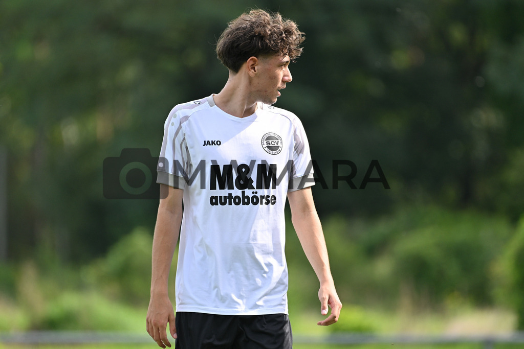 MW9_5615 | MWMARA - Realisiert mit Pictrs.com