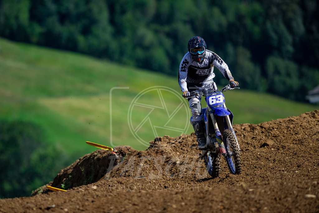 SE E (429) | Paeschuphoto Shop - Wer nicht sucht der auch nicht findet.Ob Motocrossbilder oder von einem besuchtem Spiel, Hauptsache Action. - Realisiert mit Pictrs.com