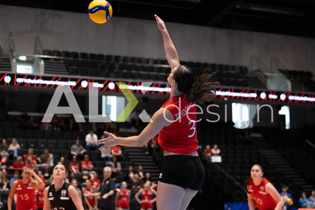 Georgia v Switzerland - CEV European League Women | KRIENS, SWITZERLAND - JUNE 12: ANA TEVDORADZE of Georgia attack / spike during the CEV European League match between Georgia and Switzerland at Pilatus Arena on June 12, 2026 in Kriens, Switzerland. - Realisiert mit Pictrs.com