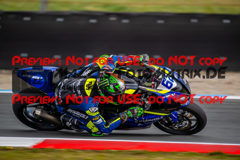 MaZZes_Fotomatrix-220422-97351 | Fotograf Mathias Schmid
Sportfotograf,
Eventfotograf,
Hochzeitsfotograf,
Portraitfotograf