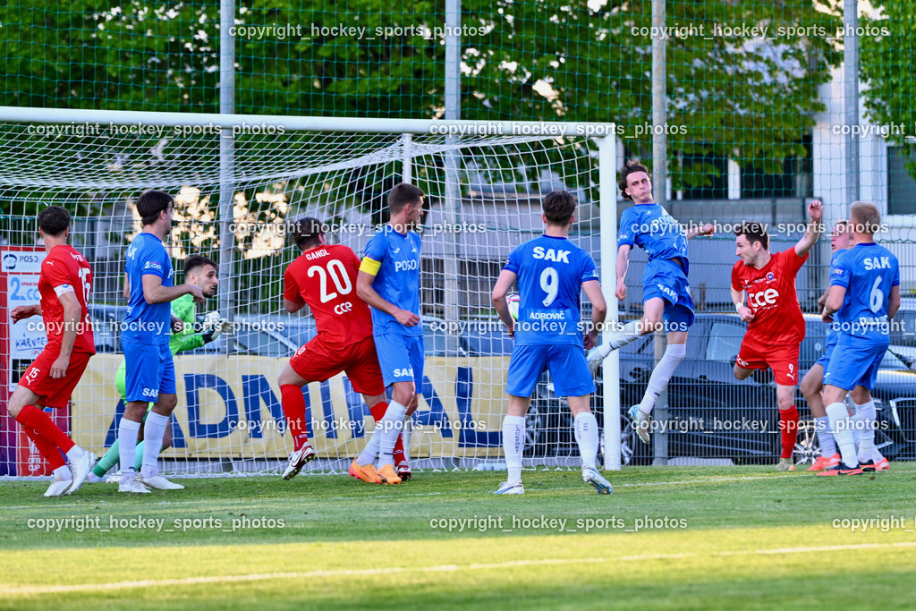 SAK vs. SC ST. Veit | #15 Philipp Höberl SC St.Veit, #4 Timo Günther Drussnitzer SAK, #1 Kristijan Kondic SAK, #22 Leo Ejup SAK, #9 Izidor Erazem Kamsek SAK, #20 Fabian Christian Gangl SC St.Veit, #5 Jakob Geister SAK, #17 Jan Sasa Ogris-Martic SAK, #9 Julian Brandstätter SC St.Veit, #6 Toni Dullnig SAK, SAK vs. SC ST. Veit, SAK vs. SC ST. Veit am 30.04.2025 in Klagenfurt (Sportpark Welzenegg), Austria, (Photo by Bernd Stefan)