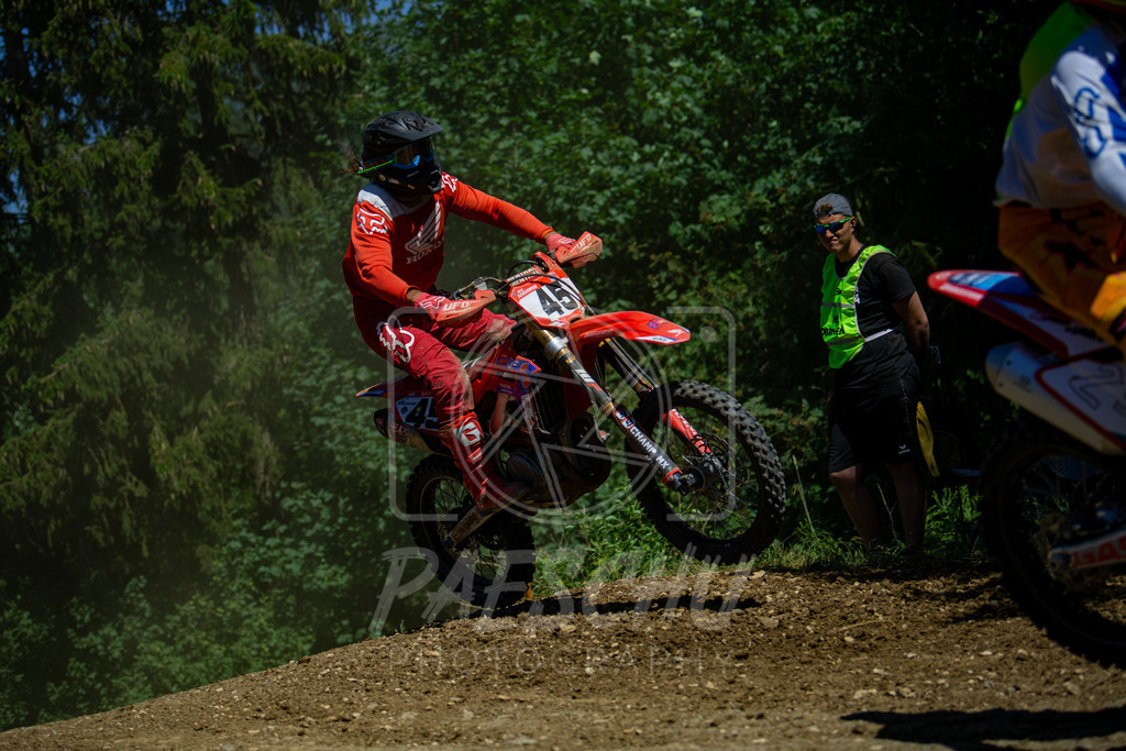 Se E+R (330) | Paeschuphoto Shop - Wer nicht sucht der auch nicht findet.Ob Motocrossbilder oder von einem besuchtem Spiel, Hauptsache Action. - Realisiert mit Pictrs.com