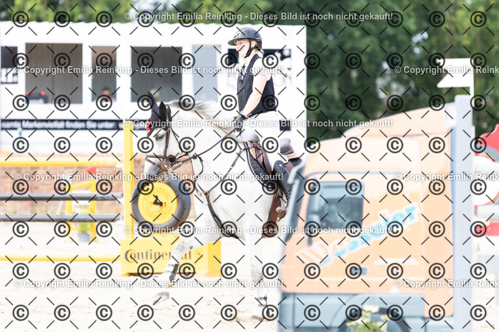 CL5A7894 | Emilia Reinking Fotografie - Realisiert mit Pictrs.com