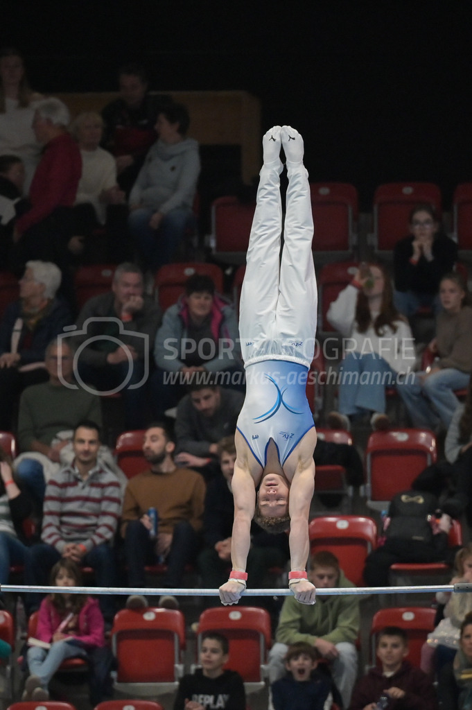 Schweizer Meisterschaften Kunstturnen Mannschaften Männer (A) - 22. November 2025 | Schweizer Meisterschaften Kunstturnen Mannschaften Männer (A)AXA Arena, WinterthurBild: Sportfotografie Markus Aeschimann | www.markus-aeschimann.ch - Realisiert mit Pictrs.com