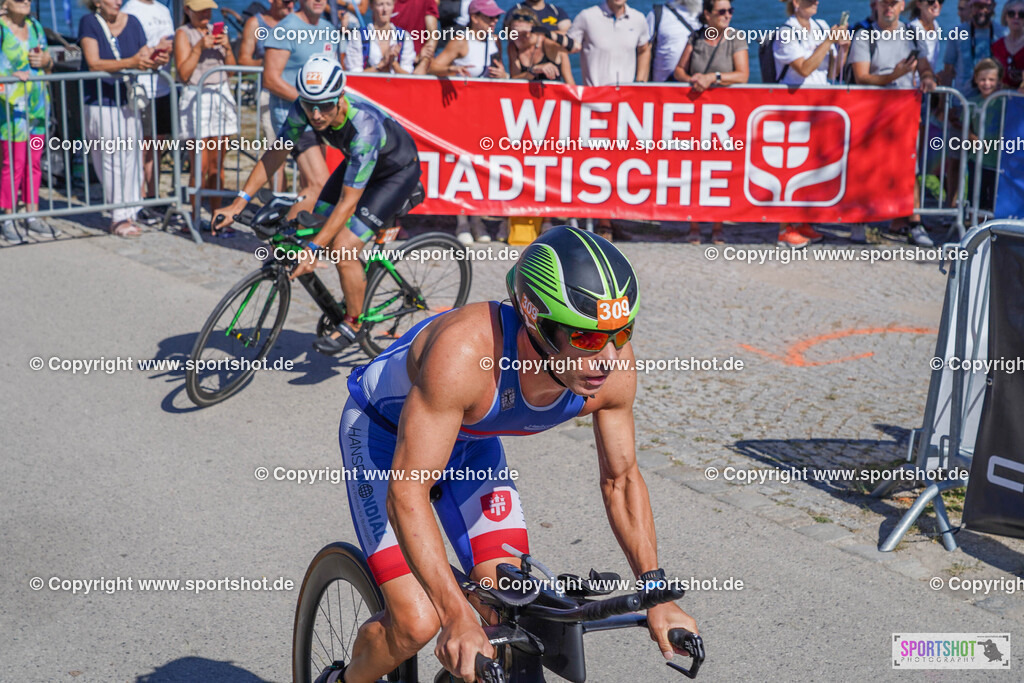 DSC00882 | Vienna Triathlon 2024                                        P3 Event                                                             #yourpictrs #sportshot_your_pictrs                 @Sportshotphotography                                     Photo Credit: www.sportshot.de