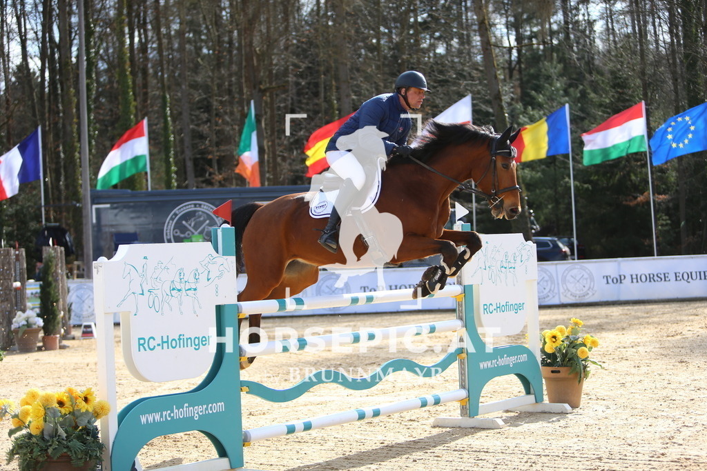 DL2Q0735 | Willkommen bei Brunnmayr - Design & Fotografie – Ihrem Spezialisten für Reitturniere und Pferdeveranstaltungen in Oberösterreich, Salzburg und Bayern! Seit über 17 Jahren sind wir leidenschaftlich dabei.