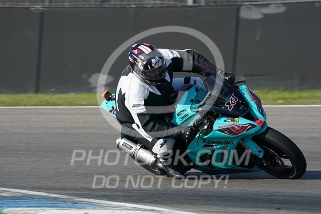 2022_05_09_PBK_25167 | Sportfotografie; SlowMotion; Video; Rennstrecke; Hafeneger; Speer; Racing; RSE; BMW; CBO; Trackday; Motorsportarena; Hockenheimring; Brno; Most; Barcelona; Valencia