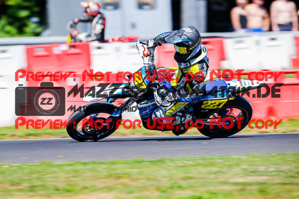 MaZZes_FotoMatrix_220703_9365 | S2