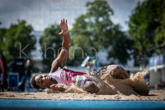 Juniorengala 2026; Mannheim, 14.06.2026 | MANNHEIM, GERMANY - JUNE 14, 2026 : Leoniel Octavianus Ahiandjipe (GER/Schweriner SC) competing in the men’s U20 long jump during the Juniorengala 2026 at Michael-Hoffmann-Stadion on June 14, 2026 in Mannheim, Germany.