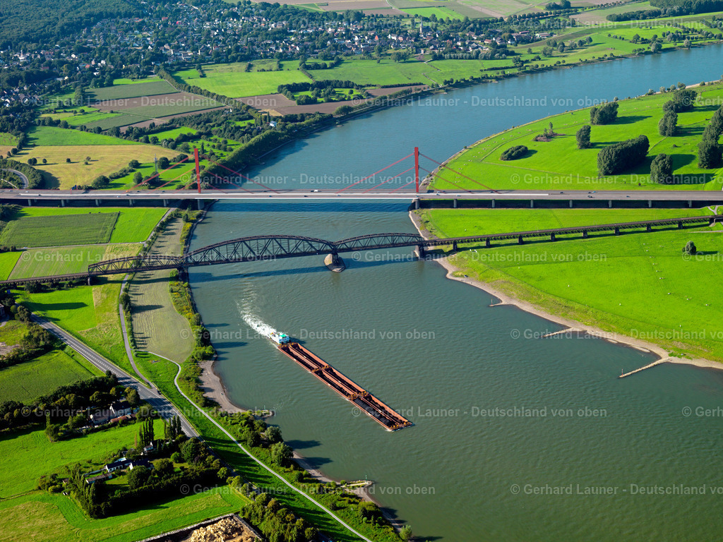 2996080 | Rheinbrücken bei Duisburg