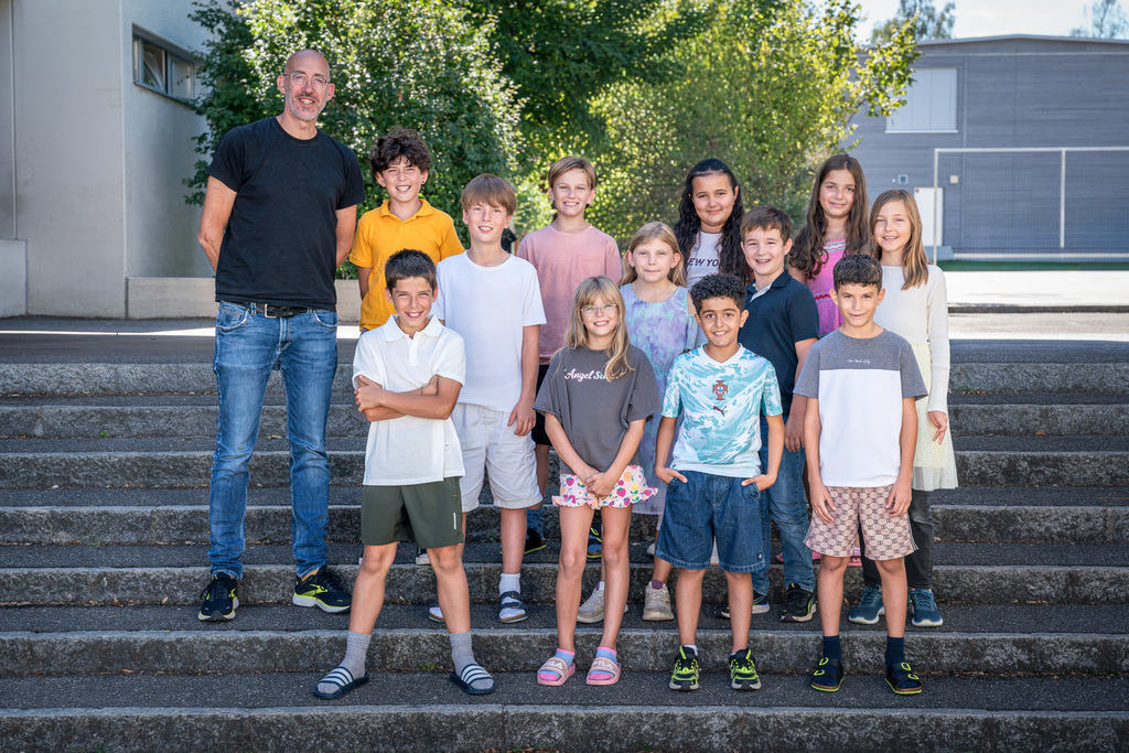 ZD260915142323 | Fotoshop von zweidimensional Fotografie. Ihr Fotograf im Aargau. Abzüge von Ihrem Fotobox Event bestellen.Abzüge von Ihrem Hochzeit bestellen.Abzüge von Ihrem Schulfotograf bestellen.