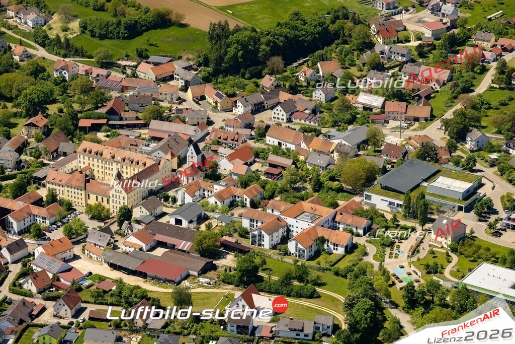 Luftaufnahme Schweinspoint Marxheim - Die Luftaufnahme wurde 2025 vom UL-Flugzeug heraus erstellt ( keine Drohne ) - Hochauflösende Luftaufnahme - für professionelle Ausdrucke geeignet. Die Geschenkidee !Mit Lizenz und Bildrechte bestellbar