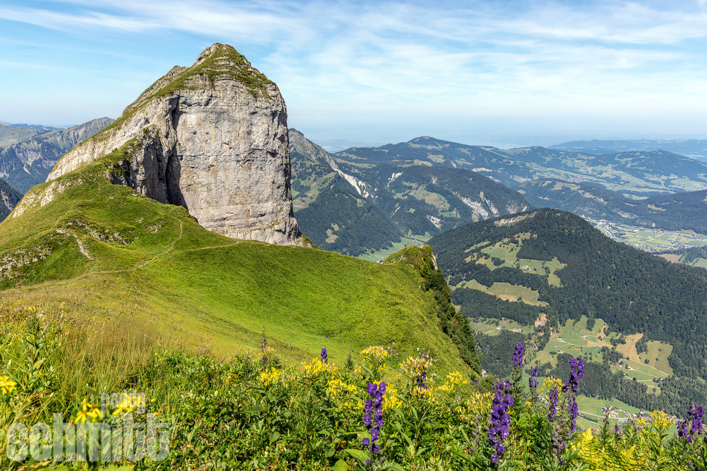 PS-Bergwelt-2026-51 | Entdecke die größte Bildgalerie der Region mit Fotografien aus dem Allgäu, der Bodenseeregion, Oberschwaben, dem Donautal und der Schwäbischen Alb. Landschaften, Luftaufnahmen und Reisefotografie als Wandbild und Fotokunst. - Realisiert mit Pictrs.com