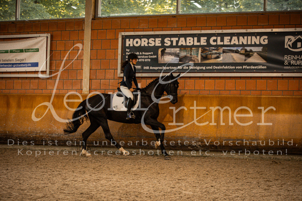 2Reiten00432 | Leoni Ertmer Photography - Realisiert mit Pictrs.com