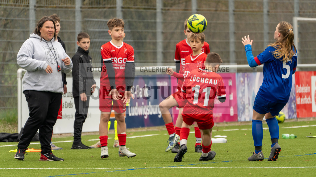 _OMG5147 | www.omgpictures.de, Sportfotograf, Verein, Fotograf, Baden Württemberg, Stuttgart, Heilbronn, omgpictures, Spieltag,  - Realisiert mit Pictrs.com