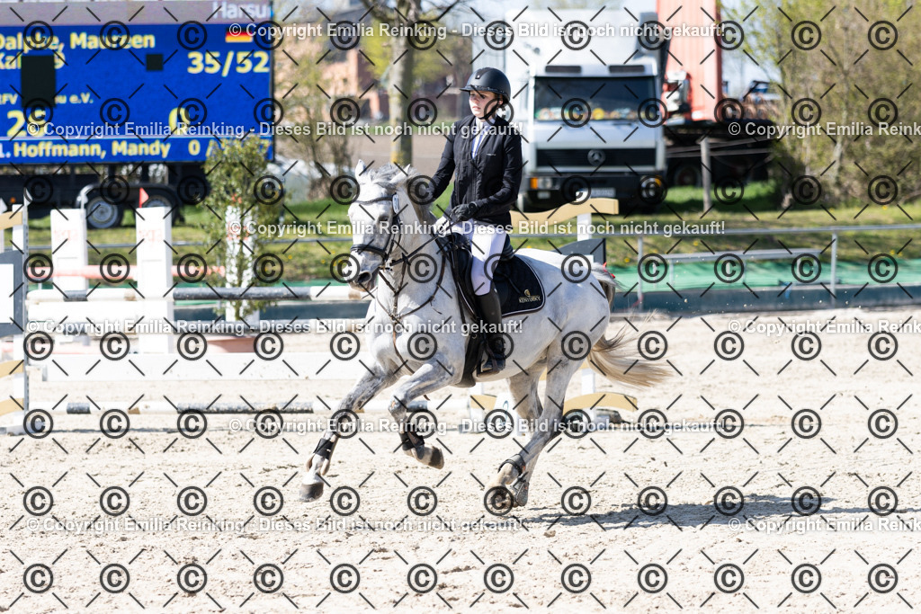 CL5A5737-3 | Emilia Reinking Fotografie - Realisiert mit Pictrs.com