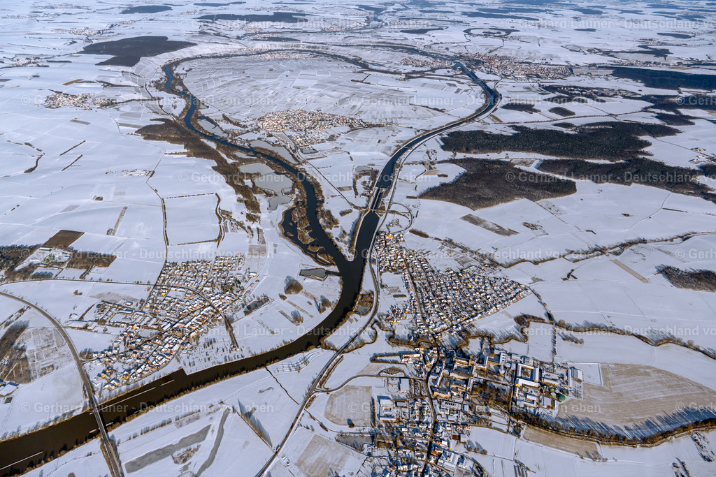 4043263 | verschneite Weininsel und Mainschleife zw. Schwarzach und Nordheim im Landkreis Kitzingen in Bayern