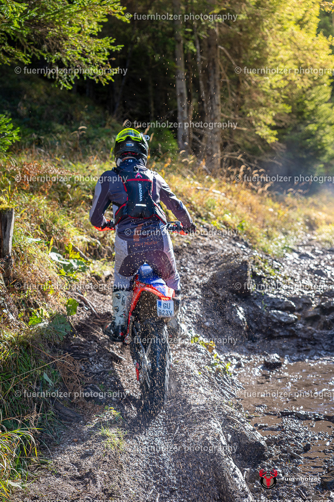 fuernholzer_251026-C1-229 | Fotografische Impressionen von der Red Stag Enduro Extreme by fuernholzer-photography.com. Endurosport in Österreich fotografisch festgehalten von fuernholzer. Auftragsfotografie für Private, Gewerbefotos und Industriefotografie. Eventfotografie, Sportfotografie und Motorsportfotografie. Anbieter von Fotoworkshops, Fototraining, fotografischen Vorträgen und Fotoseminaren.