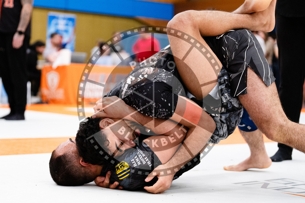 20251122PBB15201 | Athletes compete during the Grappling Industries Berlin Jiu-Jitsu and Grappling Championship, on November 22, 2025 in Berlin, Germany. © photoblackbelt
