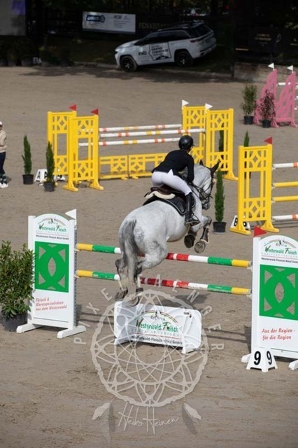 2B4A1229 | pixelfaenger - Realisiert mit Pictrs.com