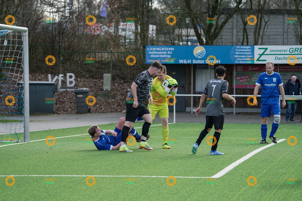 VfB Kirchhellen III vs VfL Grafenwald III - Derby 01.03.2026 | Foto: Daniel Böhm | bonum.media - Realisiert mit Pictrs.com