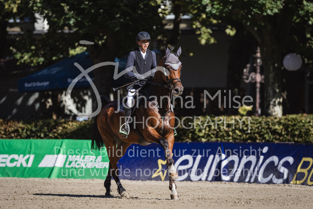 230908_OWLCh_LargeTour-492 | Deine schönsten Turniermomente als professionelle Fotos! Entdecke hochwertige Pferdesport-Fotografie im Online-Shop. Jetzt Fotos finden & bestellen!