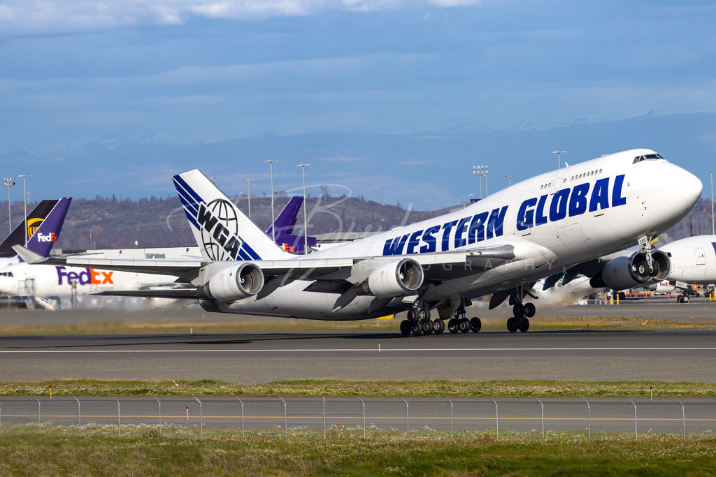 2N8A7289 | Buy high-quality aviation and travel photography prints by professional photographer Timo Breidenstein. Authentic images, professionally printed, worldwide shipping. - Realisiert mit Pictrs.com