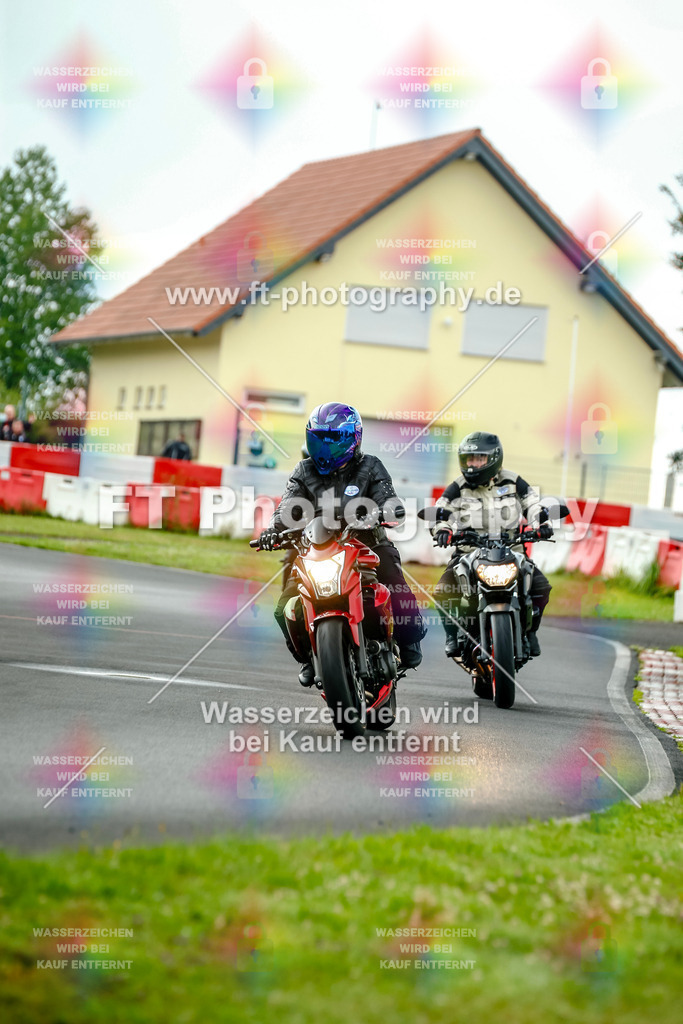 VBK-4059 | Hier findet Ihr Bilder von Touristenfahrten auf der Nürburgring Nordschleife oder von anderen Veranstaltungen die ich besucht habe. Viel Spass beim Durch Schauen 