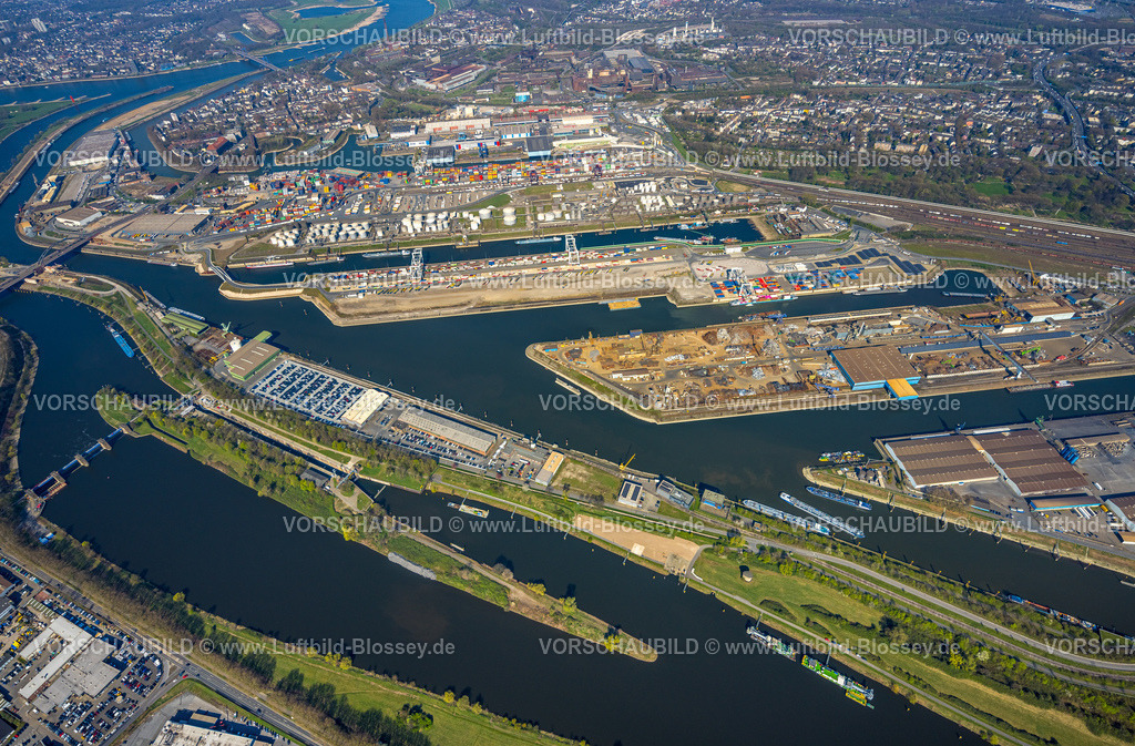 Duisburg250402493DuisPort | Luftbild, duisport Hafen Duisburg, Hafengebiet, Ölinsel, Kohleninsel Container Terminal und Schrottinsel Rohstoffinsel, Insel Pontwert, Autobahn A59, Ruhrort, Ortsansicht Duisburg, Ruhrgebiet, Nordrhein-Westfalen, Deutschland