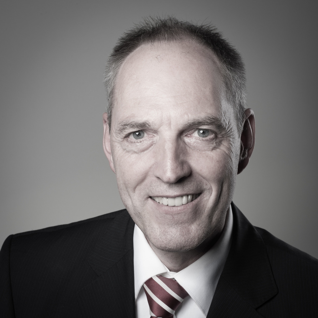 120615ServieGipfel2018_-2 | Fotograf Köln - Realisiert mit Pictrs.com