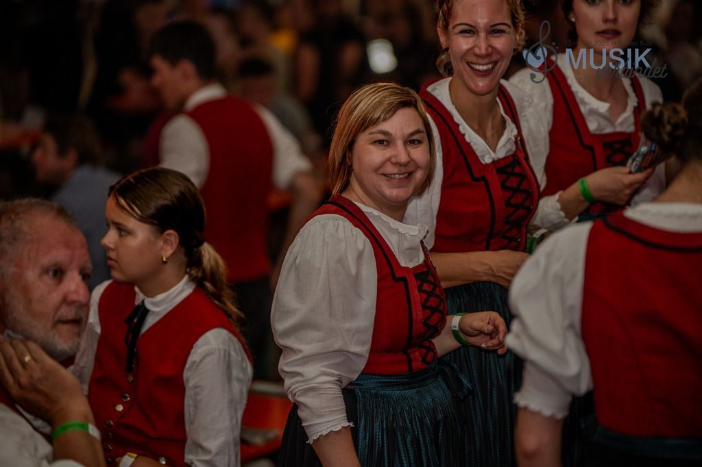 DSC_4337 | "Fussifoto.com – Ihr Ansprechpartner für hochwertige Fotografie! Entdecken Sie kreative Bilder und professionelle Dienstleistungen. Kontaktieren Sie uns für Ihre Projekte!"