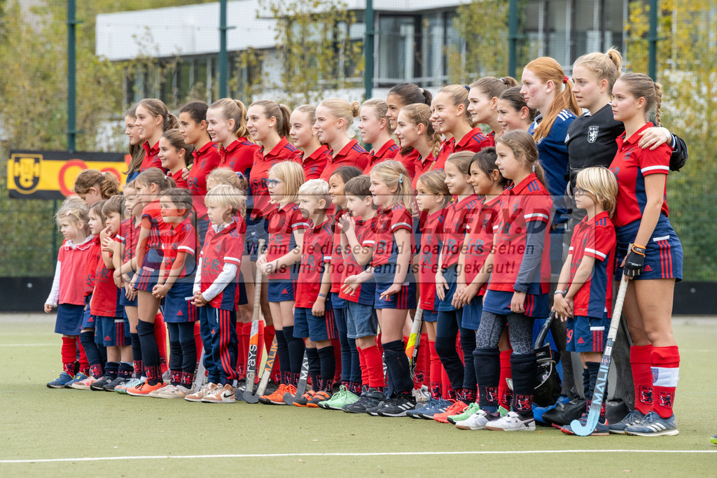 SFE_20231022_0037 | Deutsche Meisterschaft Weibliche U16 Finale Uhlenhorst Mülheim - Düsseldorfer HC am 22.10.2023 in Köln (Düsseldorfer Hockeyclub 1905 e.V.), Photo: Stephan Fehrmann 2023 (Sports-Gallery)