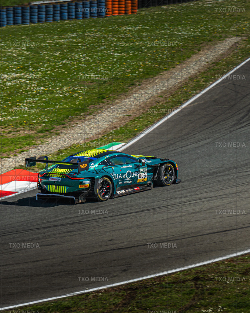 TXM08029 | Exklusive Motorsport-Fotografie aus Leipzig von TXO Media – für Rennfahrer, Teams & Sponsoren. Sausemuth liefert starke Bilder, die Emotion zeigen. Jetzt buchen & glänzen! - Realisiert mit Pictrs.com