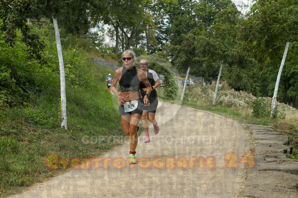 250824_1346_EX1_3654 | Sportfotografie im Rhein-Sieg Kreis, Köln, Bonn, NRW, Rheinland Pfalz, Hessen, etc. Unser Tätigkeitsfeld umfasst den Laufsport vom Volkslauf über den Marathon, Duathlon, Triathon bis zum Ultralauf wie Kölnpfad Ultra oder Schindertrail.