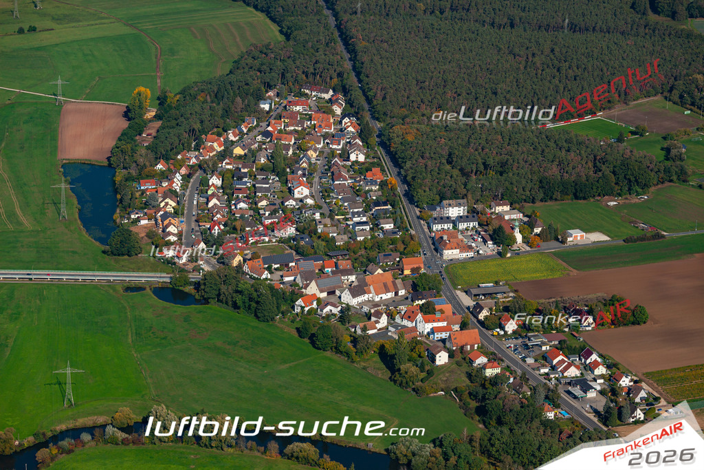 aktuelles Luftbild von  Mannhof - Luftaufnahme wurde 2019 von https://frankenair.de mittels Flugzeug (keine Drohne) erstellt.