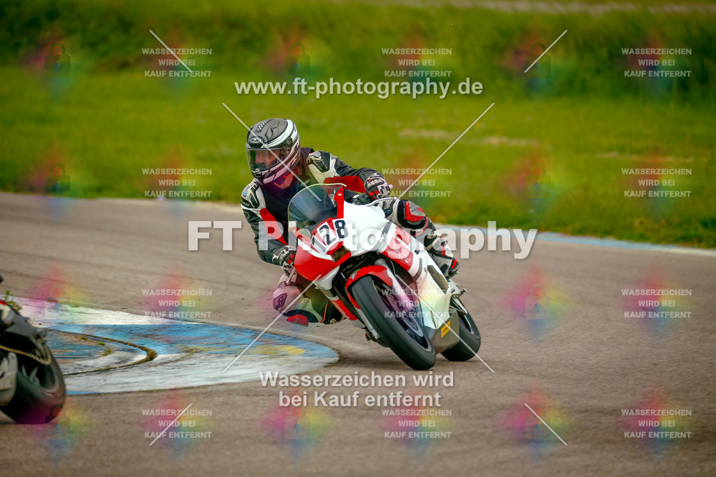 _MOT2642 | Hier findet Ihr Bilder von Touristenfahrten auf der Nürburgring Nordschleife oder von anderen Veranstaltungen die ich besucht habe. Viel Spass beim Durch Schauen 