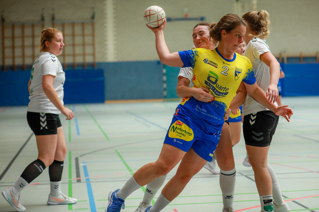 Neukirchen-Rheinhausen310825_018 | Bildergalerie von Sport-Ereignissen aber auch von weiteren spannenden Dingen - nicht nur vom Niederrhein. In Anlehnung an den bekannten Spruch von Hanns Dieter Hüsch heißt das Motto: "Niederrhein ist überall".  - Realisiert mit Pictrs.com