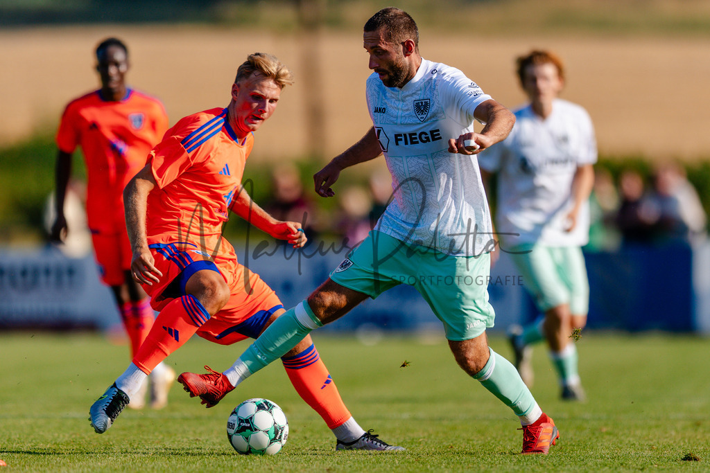 Testspiel, Saison 2026/27: SC Preußen Münster - Kickers Emden | Billerbeck, 10.07.2026: Testspiel, SC Preußen Münster gegen Kickers Emden auf der Anlage des DJK Billerbeck in Billerbeck. Foto: sportfotografie.ms | Markus Paletta - Realisiert mit Pictrs.com