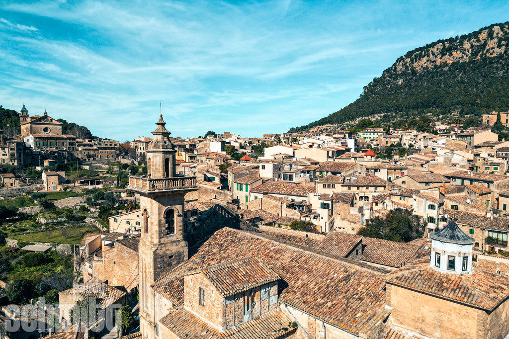PS-Mallorca-2026-31 | Entdecke die größte Bildgalerie der Region mit Fotografien aus dem Allgäu, der Bodenseeregion, Oberschwaben, dem Donautal und der Schwäbischen Alb. Landschaften, Luftaufnahmen und Reisefotografie als Wandbild und Fotokunst. - Realisiert mit Pictrs.com