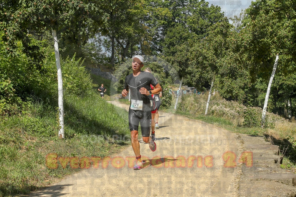 250824_1234_EX1_9816 | Sportfotografie im Rhein-Sieg Kreis, Köln, Bonn, NRW, Rheinland Pfalz, Hessen, etc. Unser Tätigkeitsfeld umfasst den Laufsport vom Volkslauf über den Marathon, Duathlon, Triathon bis zum Ultralauf wie Kölnpfad Ultra oder Schindertrail.