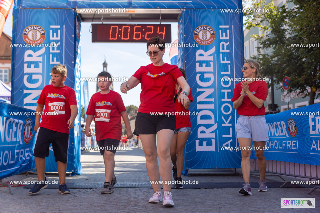 VJ__2725 | Stadtlauf Erding 2025 #stadtlauferding #erdingstadtlauf #stadtlauf_erding #laufmotivation #trisporterding #yourpictrs #sportshot_your_pictrs