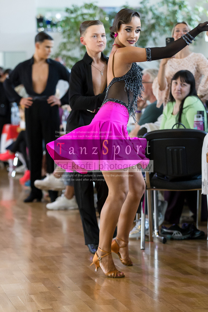 20240615_DM-Jun2-Kombi_09749 | Tanzsportbilder, Standardtanz, Lateintanz, WDSF, DTV, LTVB, dancecomp, goc, hessen tanzt, blaues band der spree, walzer, tango, wiener walzer, slowfox, quickstepp, samba, rumba, cha-cha-cha, paso doble. jive, hd-kroft photography, turniertanzsport