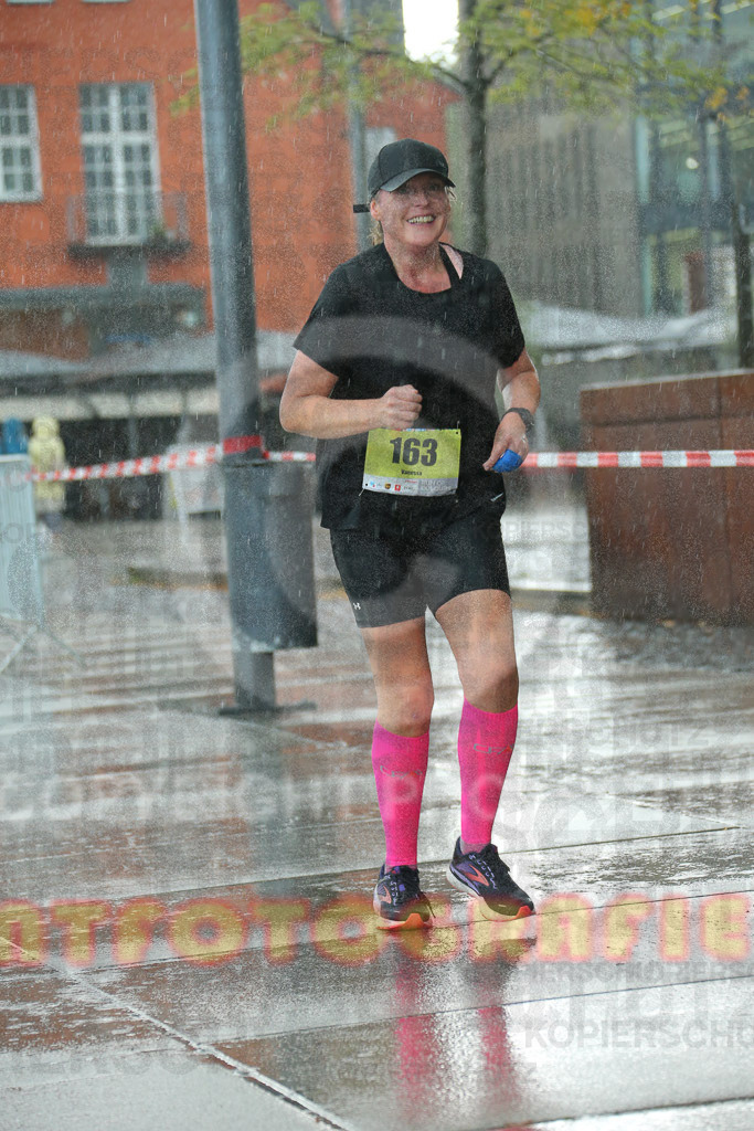 220917_1527_EX1_5731 | Sportfotografie im Rhein-Sieg Kreis, Köln, Bonn, NRW, Rheinland Pfalz, Hessen, etc. Unser Tätigkeitsfeld umfasst den Laufsport vom Volkslauf über den Marathon, Duathlon, Triathon bis zum Ultralauf wie Kölnpfad Ultra oder Schindertrail.