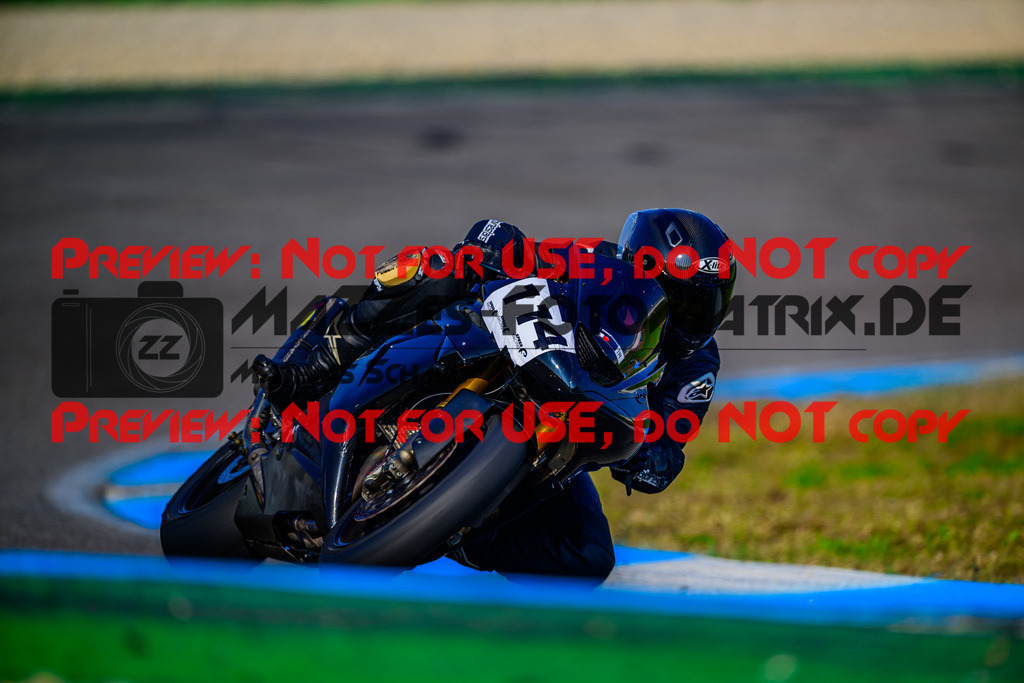 MaZZes_Fotomatrix_20250929_6007705_2194 | WEISS