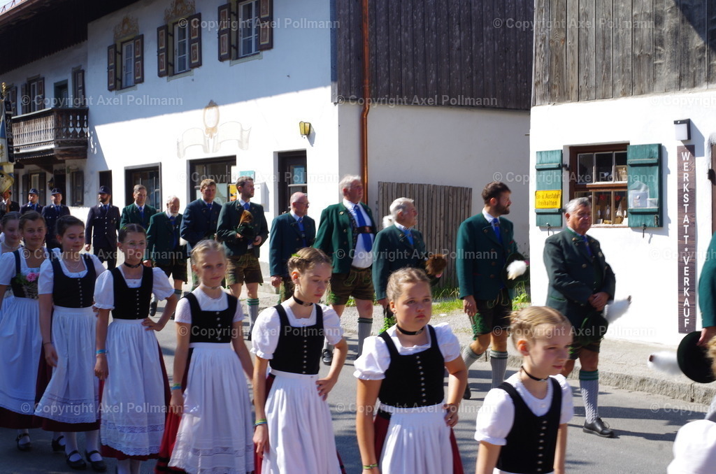 IMGP3668 | fotografiert von Axel PollmannLeonhardi Wallfahrt Benediktbeuern und Murnau, Fronleichnam, Fasching, Landschaft im Loisachtal und Benediktbeuern  - Realized with Pictrs.com