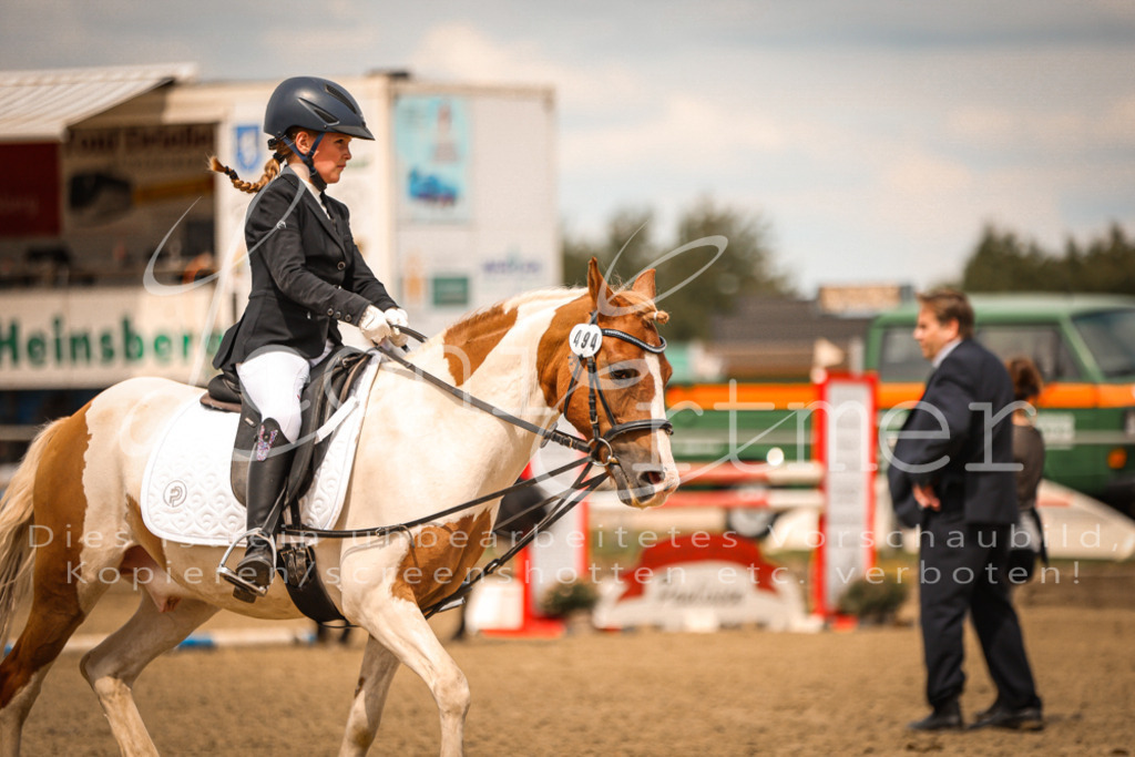 02.SoRWB00118 | Leoni Ertmer Photography - Realisiert mit Pictrs.com