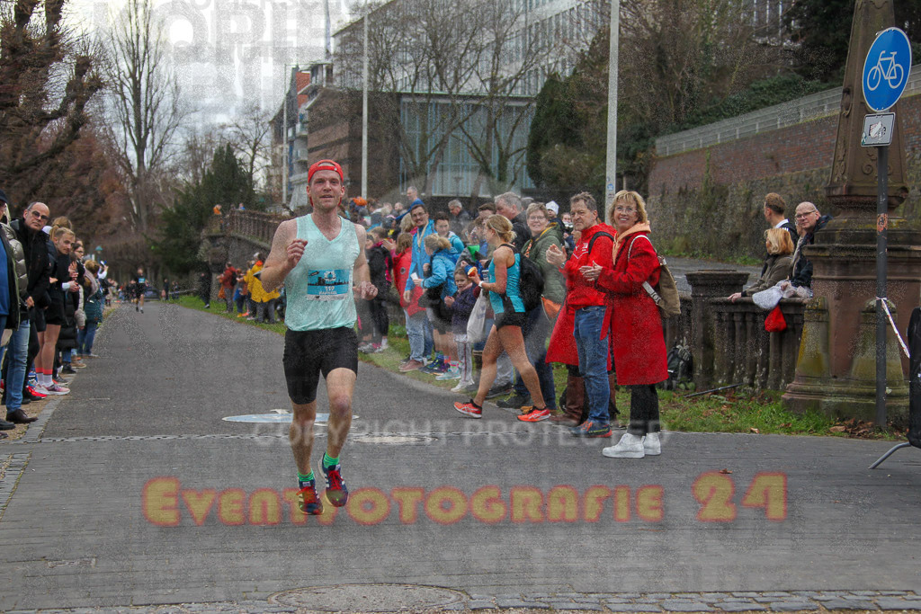 221231_1145_EV4_7571 | Sportfotografie im Rhein-Sieg Kreis, Köln, Bonn, NRW, Rheinland Pfalz, Hessen, etc. Unser Tätigkeitsfeld umfasst den Laufsport vom Volkslauf über den Marathon, Duathlon, Triathon bis zum Ultralauf wie Kölnpfad Ultra oder Schindertrail.
