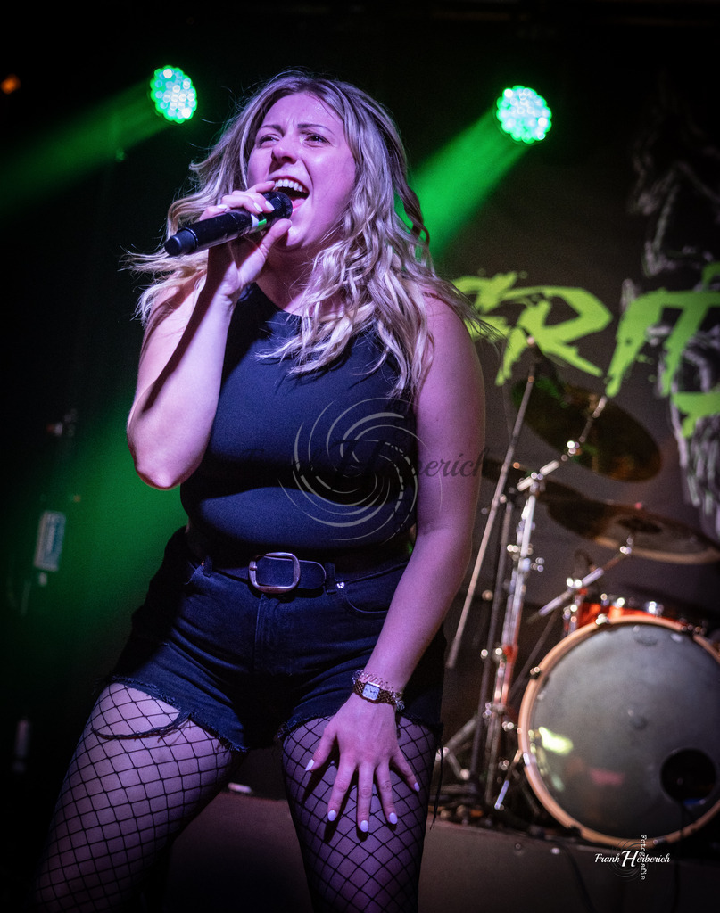 Valine Vibe HDOT Walldürn 04.04.2026 | Frank Herberich Fotografie, Frank Herberich, Fotografie, Hochzeit, Portrait, St. Peter Ording, Ording, Westerhever, Nordsee, Frank Fotografie, Hardheim,  Odenwald,Walldürn, Band,Eventfotografie - Realisiert mit Pictrs.com